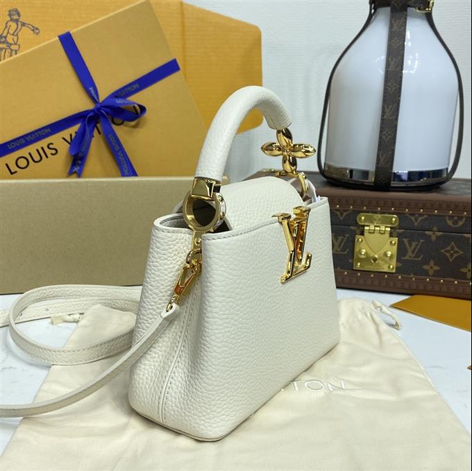 2025224M2394494757723