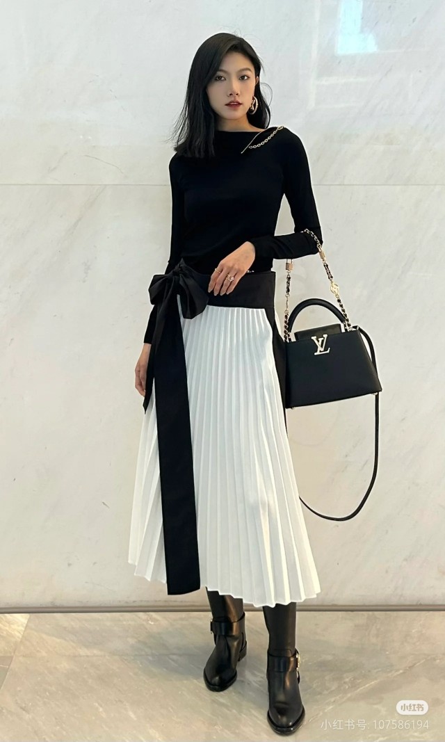 2025224M2395094835807