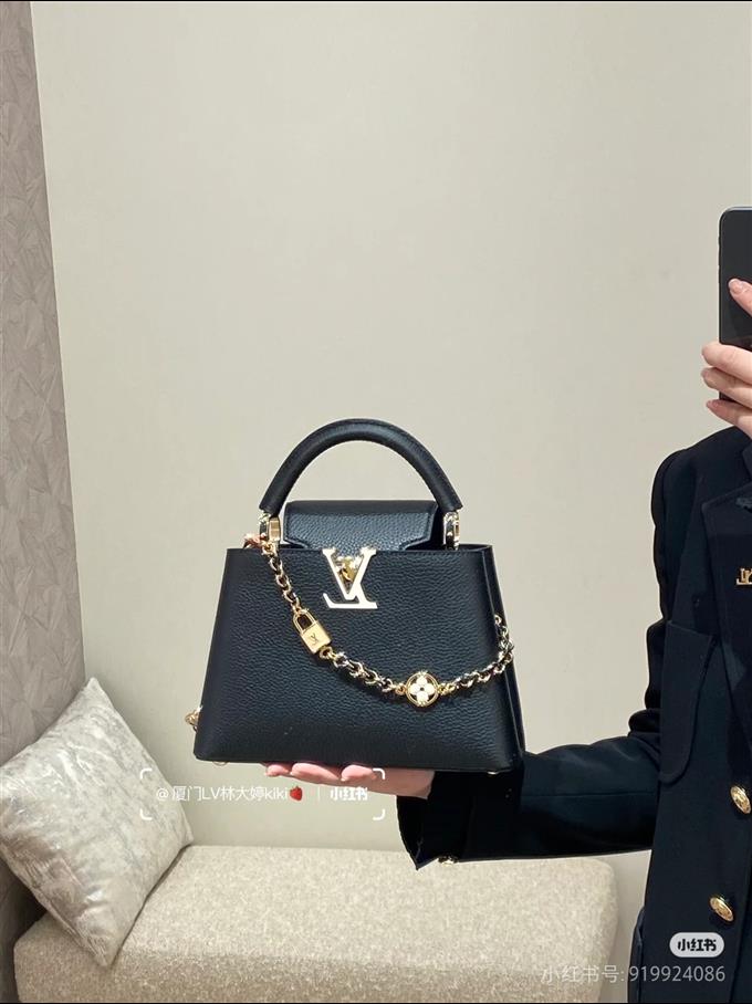 2025224M2395094839984