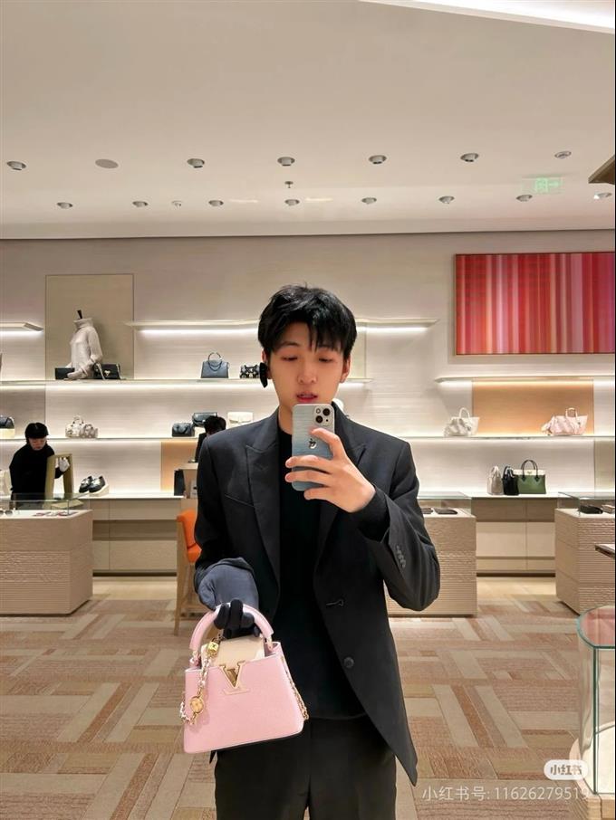 2025224M2395194819589