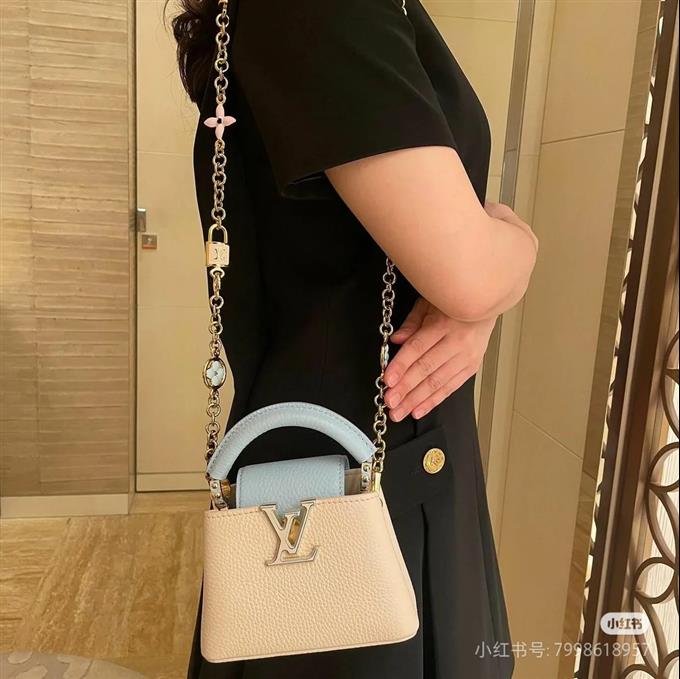 2025224M2395294755743