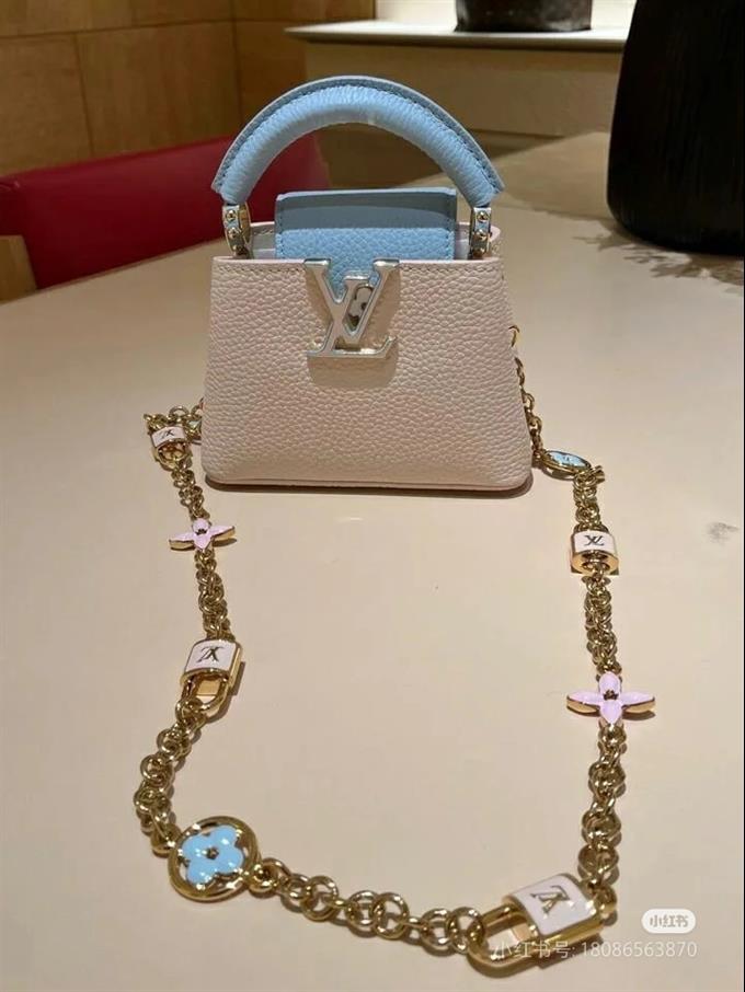 2025224M2395294819258