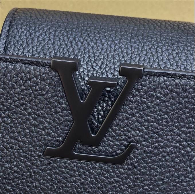 2025224M2395594844301