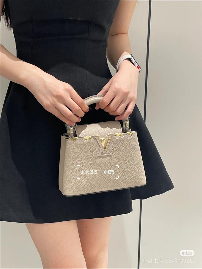 2025224M2456794829583