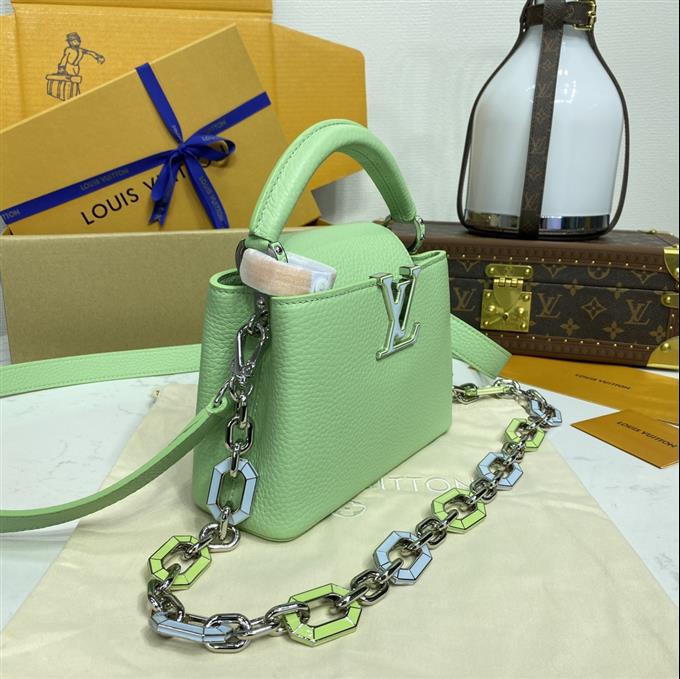 2025224M246839484949