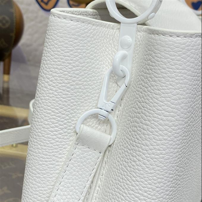 2025224M2525510318502