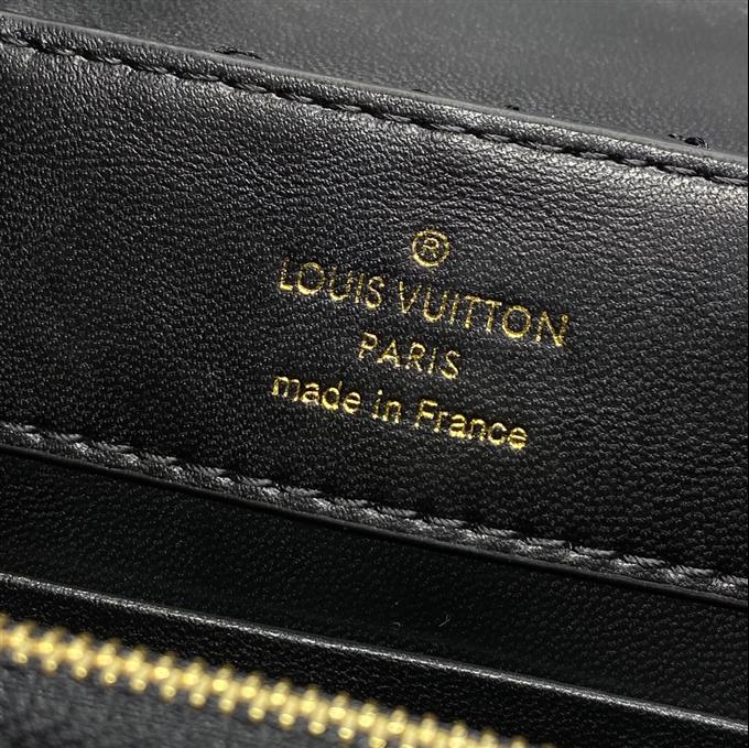 2025224M252841038524