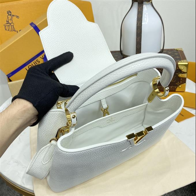 2025224M4225994817458