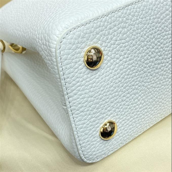 2025224M4225994819935