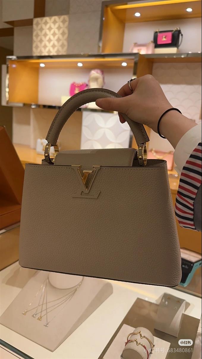 2025224M4225994832583