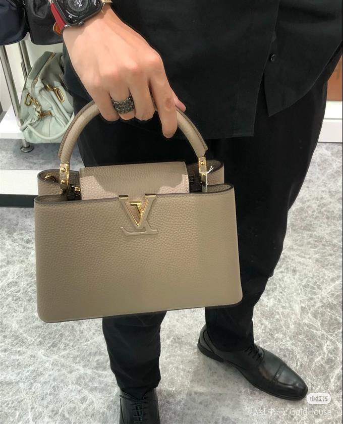 2025224M4225994832598