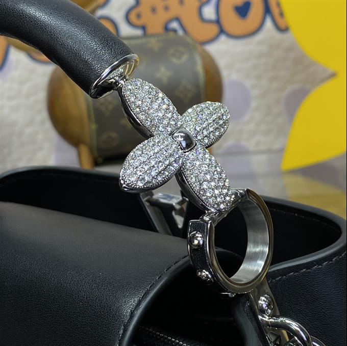 2025224M4886510318972