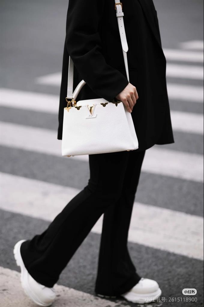 2025224M5466394832254