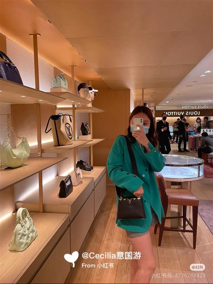 2025224M5666994832894