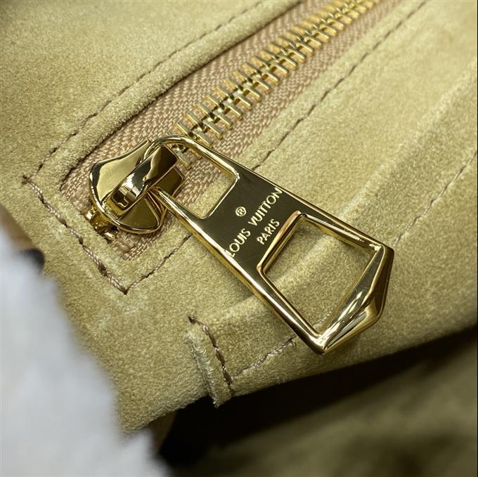 2025224M11843102024966