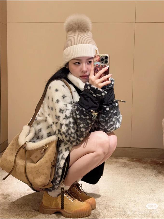 2025224M11843102033342