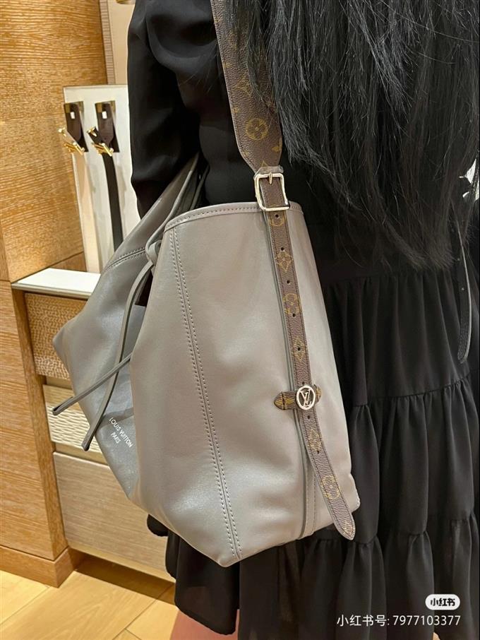 2025224M12583102035143