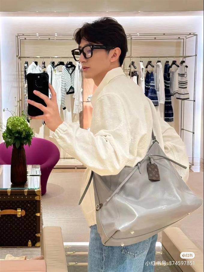 2025224M12583102035237