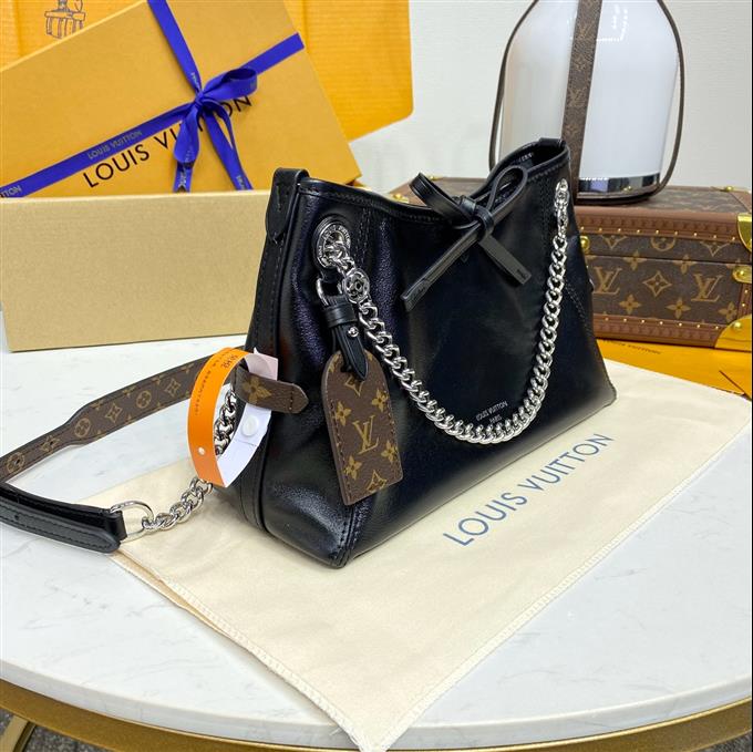 2025224M12888102023663