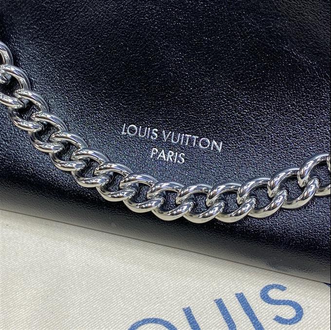 2025224M12888102023724