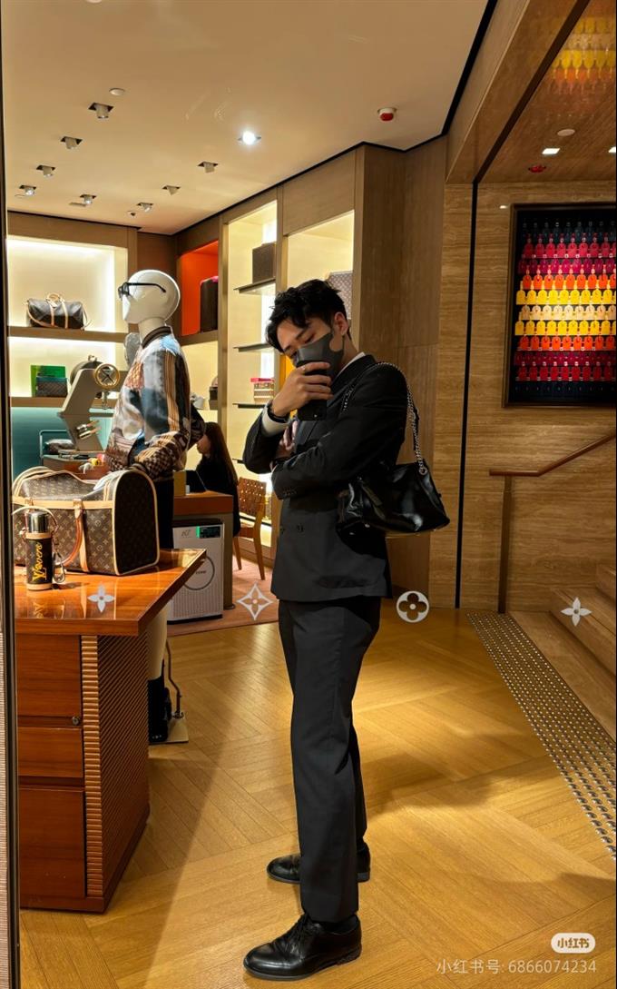 2025224M12888102035549