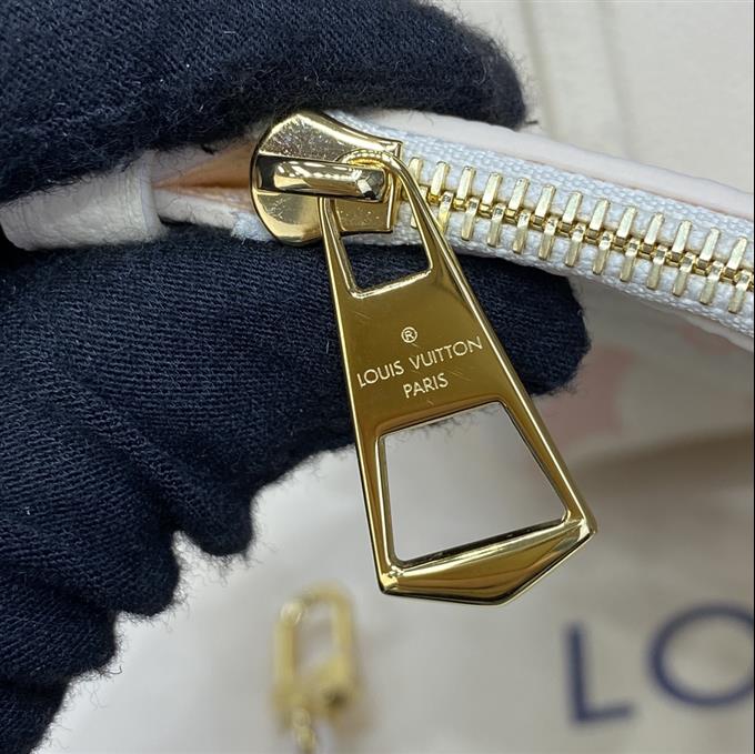 2025224M24141102025594