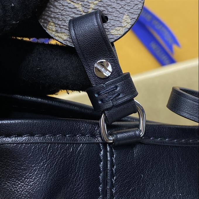 2025224M24861102025750