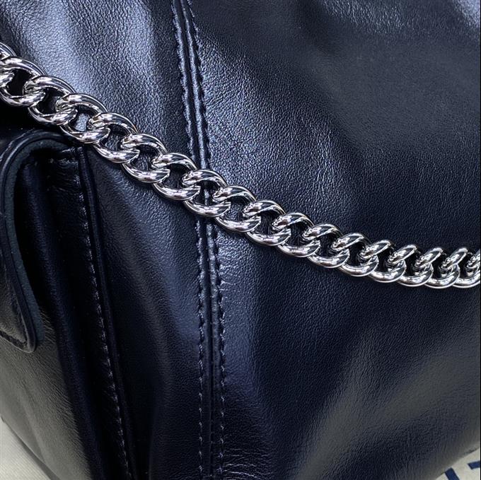 2025224M24861102025766