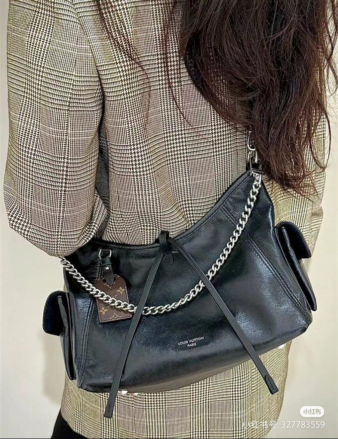 2025224M24861102031862