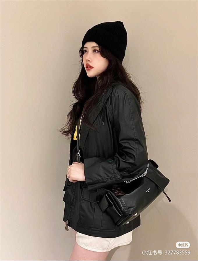 2025224M24861102031877