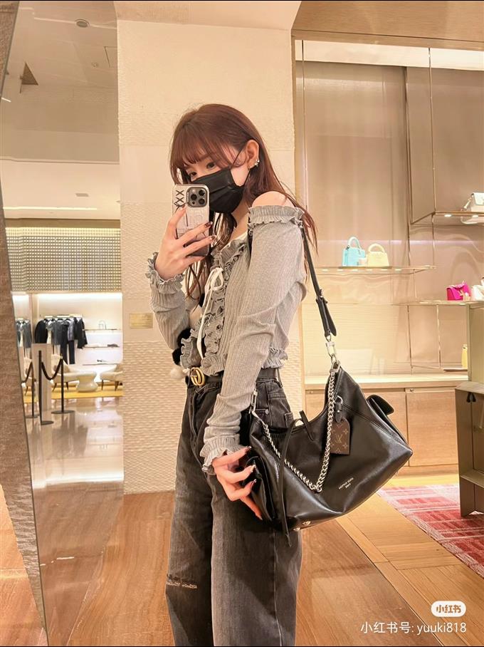 2025224M2486110203219