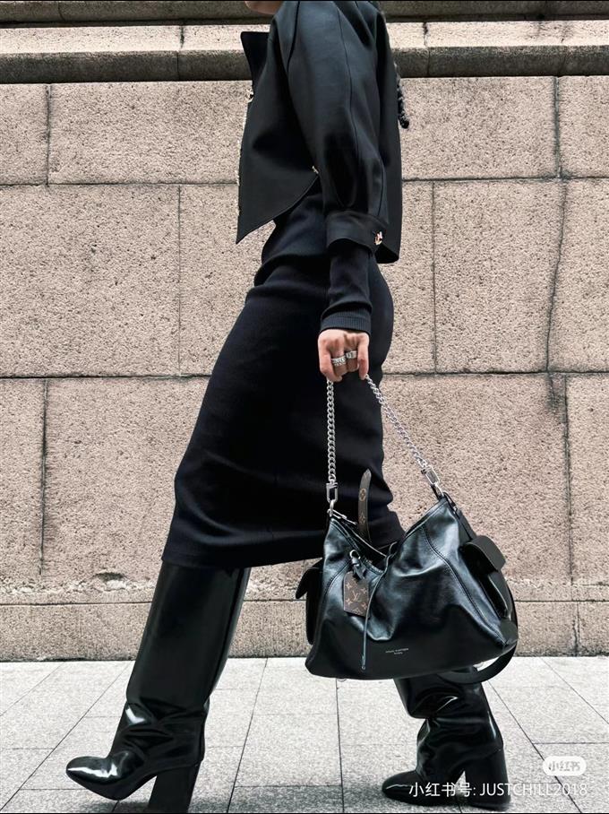 2025224M24861102035394