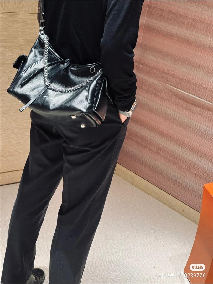 2025224M2486194516845