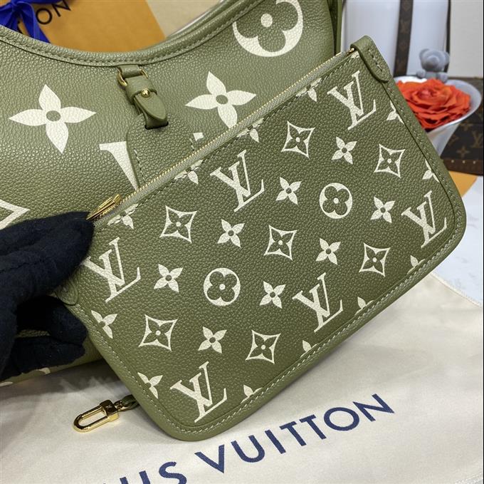 2025224M4628810203074