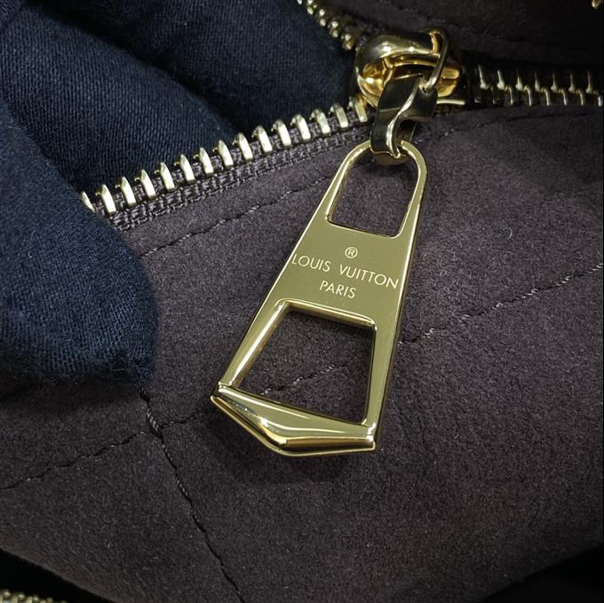 2025224M46293102027759