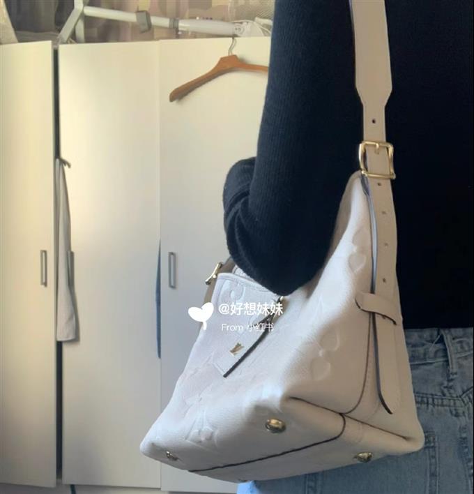 2025224M46293102032241