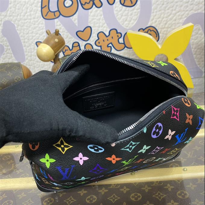 2025224M1374312648404