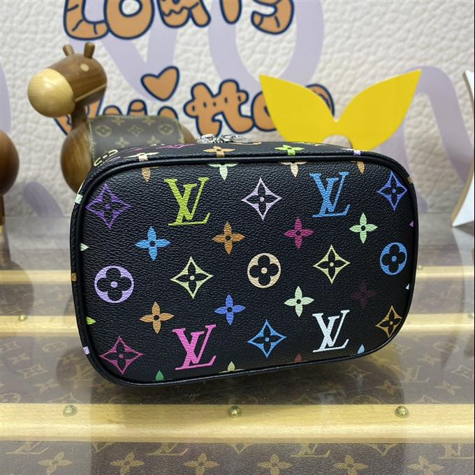 2025224M137471264712