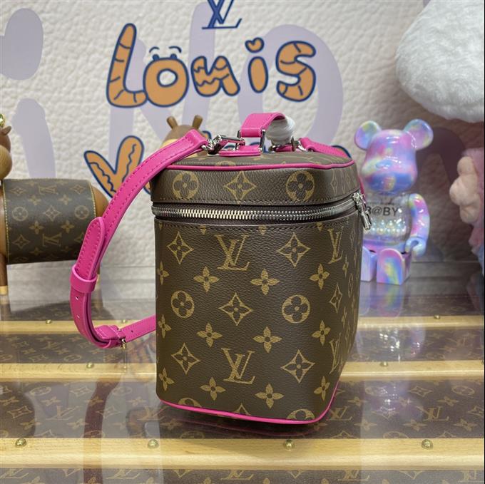 2025224M4226512639569