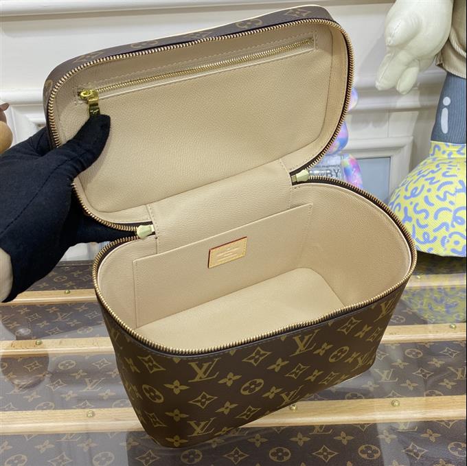 2025224M4226512639942