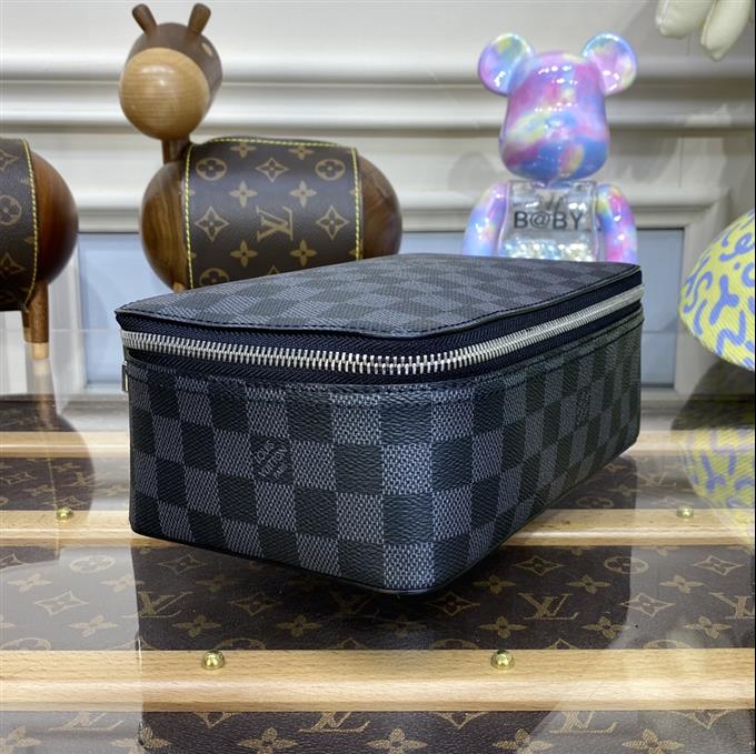 2025224M4369012638568