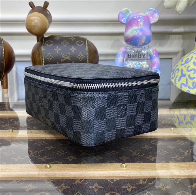 2025224M4369012638583