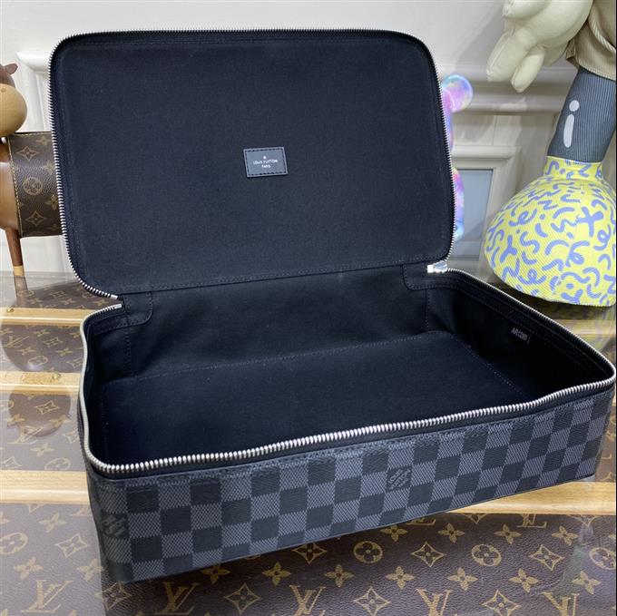 2025224M4369012638817