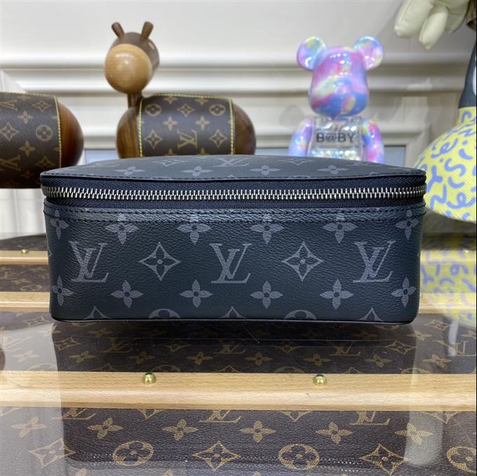 2025224M4369012638975