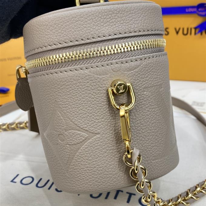 2025224M45598222054916