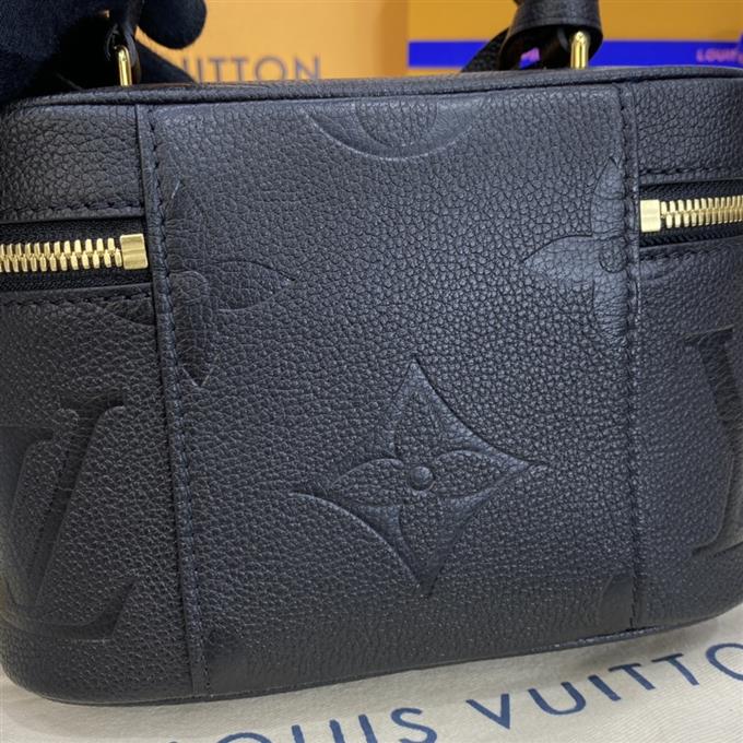 2025224M4559822205572