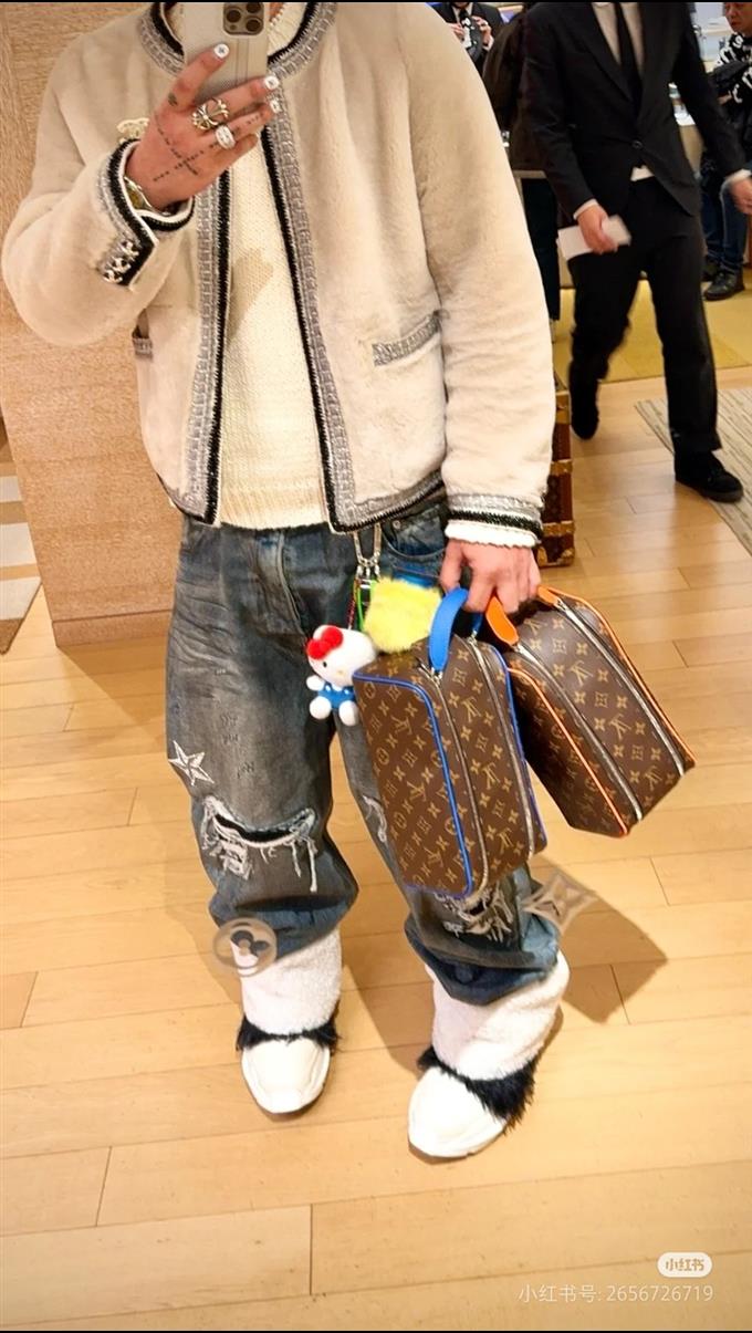 2025224M4676322322863