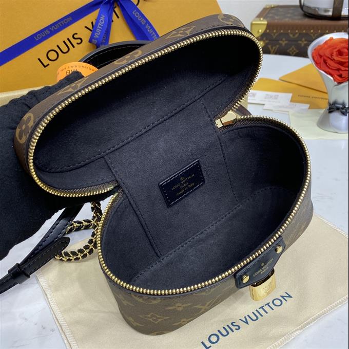 2025224M47125222752877