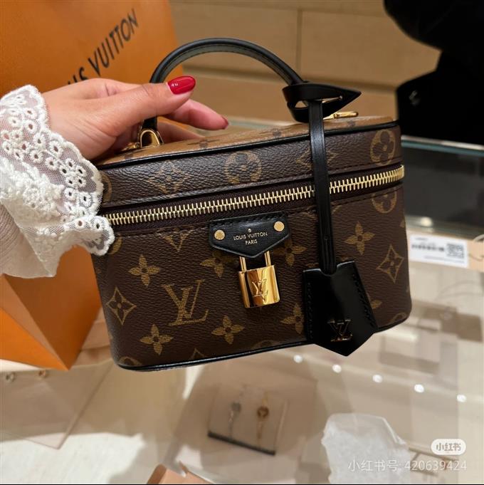 2025224M4712812649990