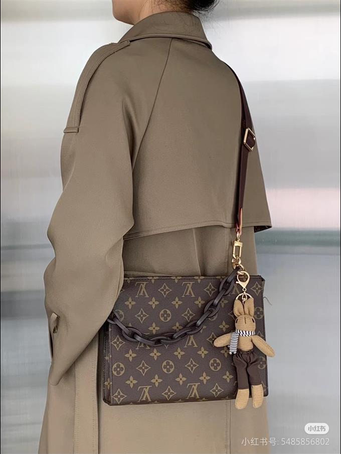 2025224M47542223228328